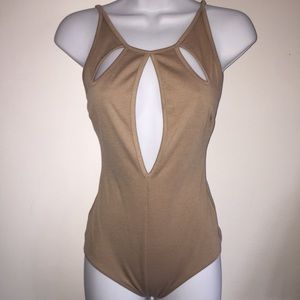 FOREIGN EXCHANGE TAN BODYSUIT S